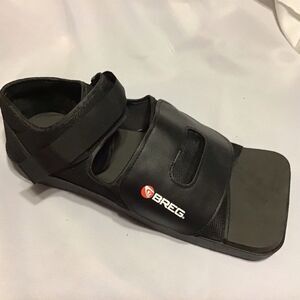 Breg X- Large Square Toe Post-Op Shoe Black Unisex Left Or Right Foot